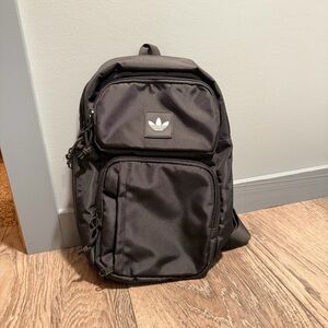 Adidas UTILITY 4 SLING BAG